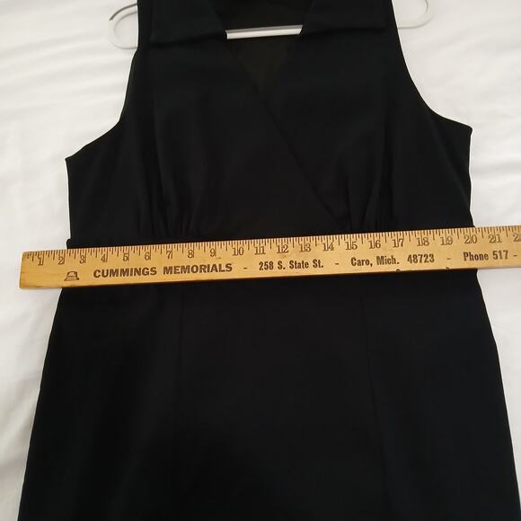 Retro Chic 18 black sleeveless collared side-zip bodycon dress w/rear kick-pleat - Picture 11 of 14